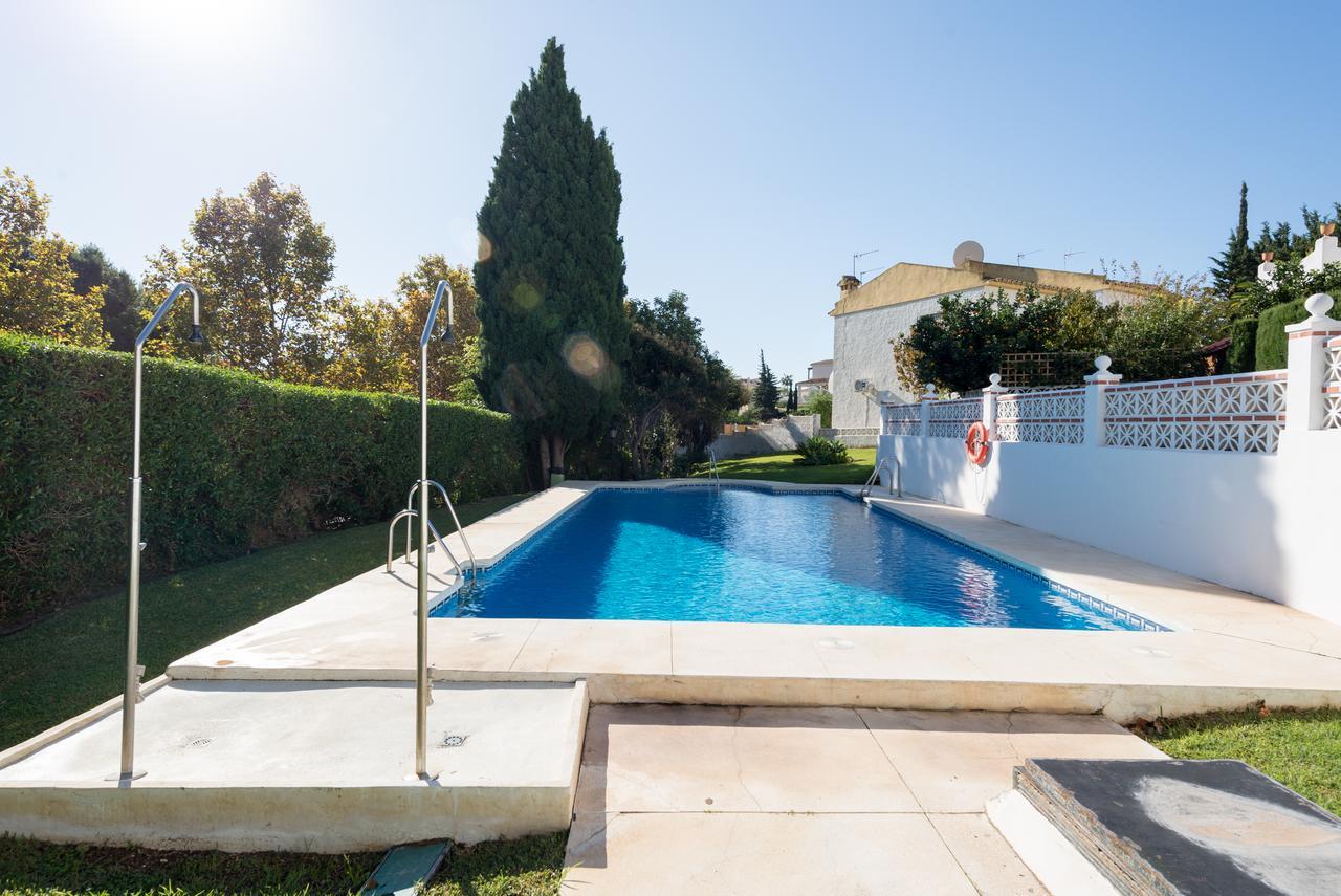 Malagasuite Bungalow Pool Benalmádena Exterior foto